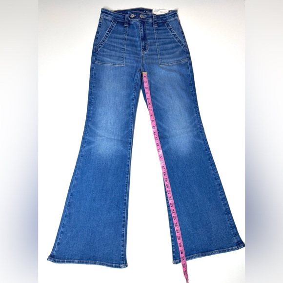 American Eagle Women's Super High Rise Flare Jeans Size- 10 Regular - Picture 6 of 11